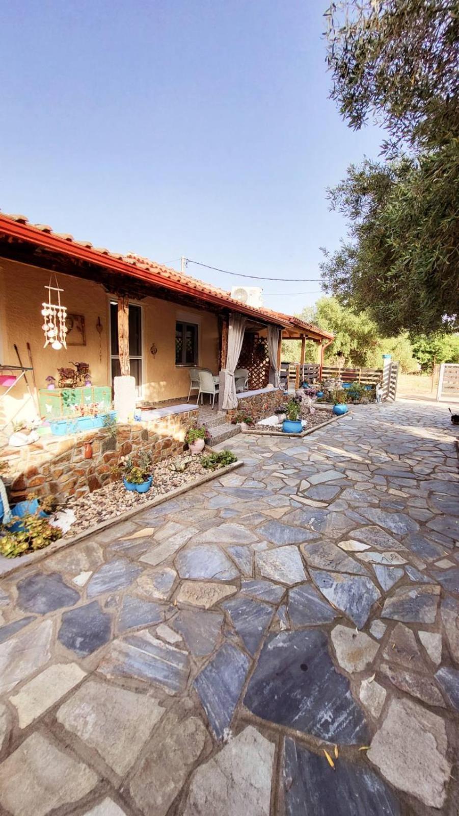 Housebutterfly Torone Exterior foto